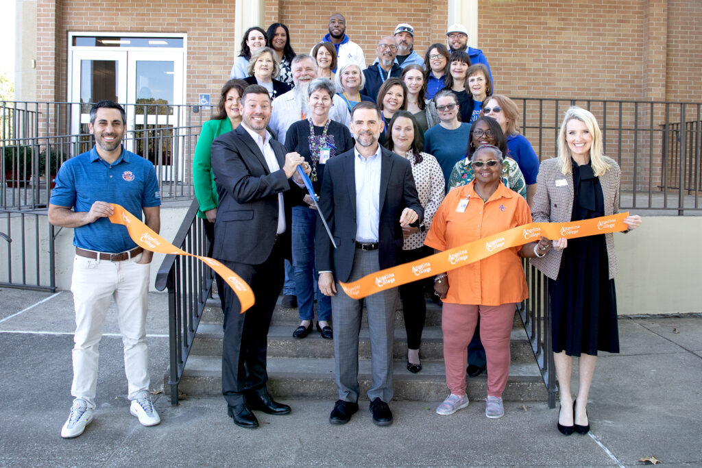 Angelina College Holds Ribbon Cuttings for Remodeled Facilities